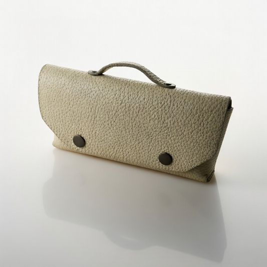 Étui à lunettes en cuir recyclé