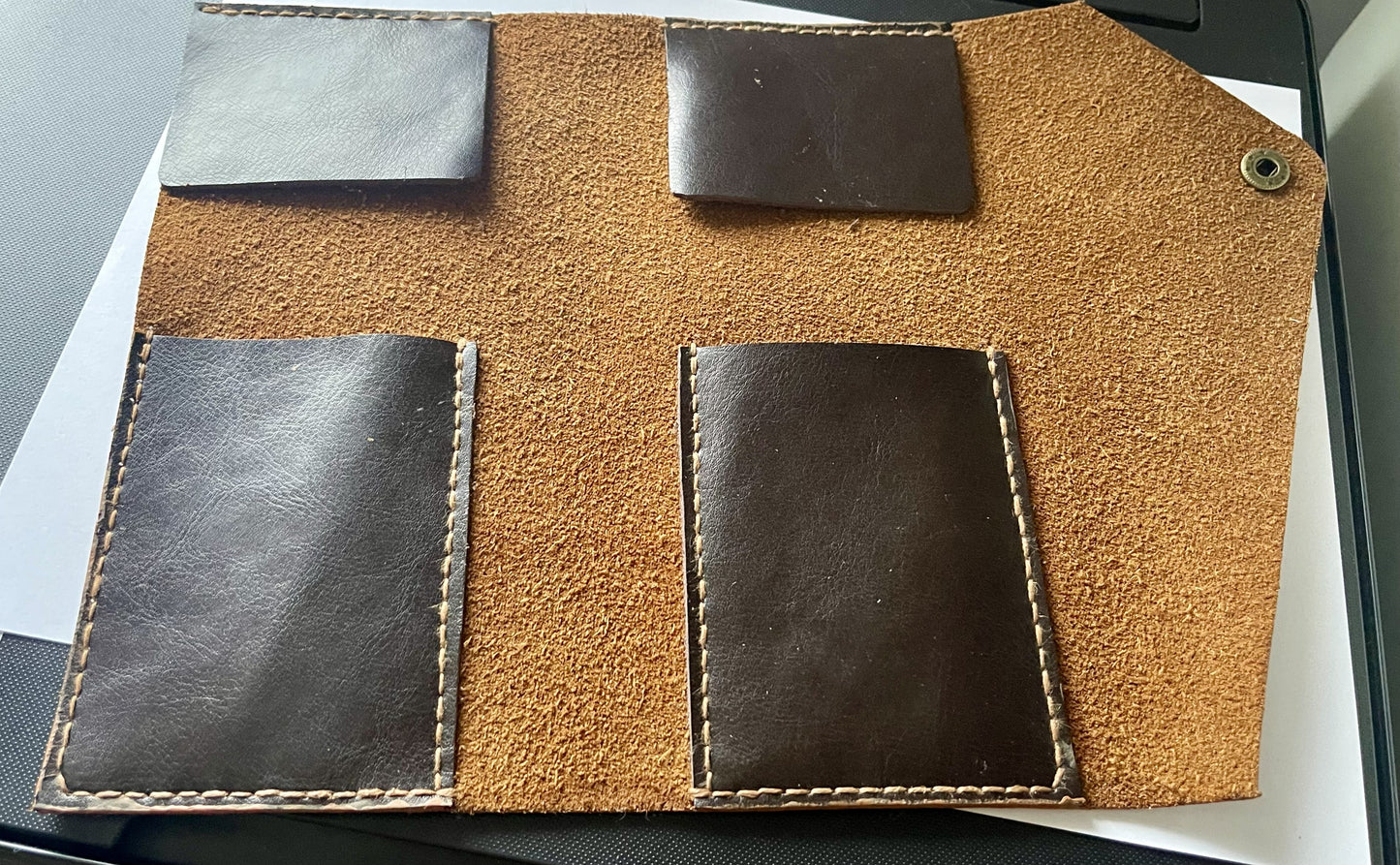 Trousse roll-up en cuir recyclé — Pinceaux, outils, stylos | Bicolore | Fait main | Pièce unique