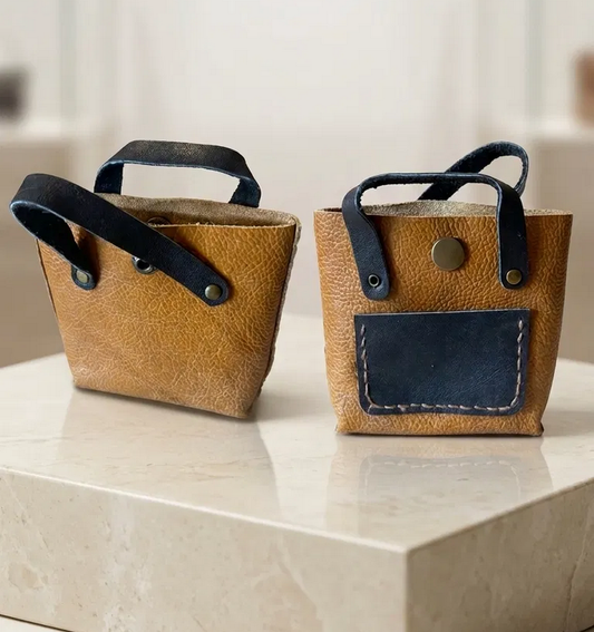 Mini tote bag en cuir recyclé